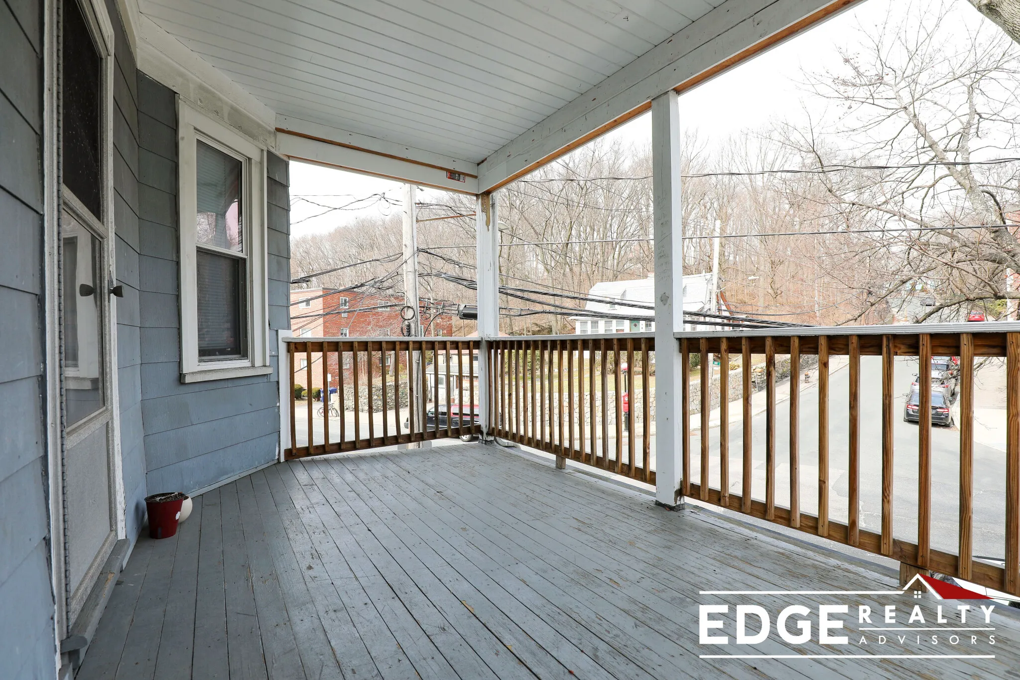 346 Faneuil St, Oak Square