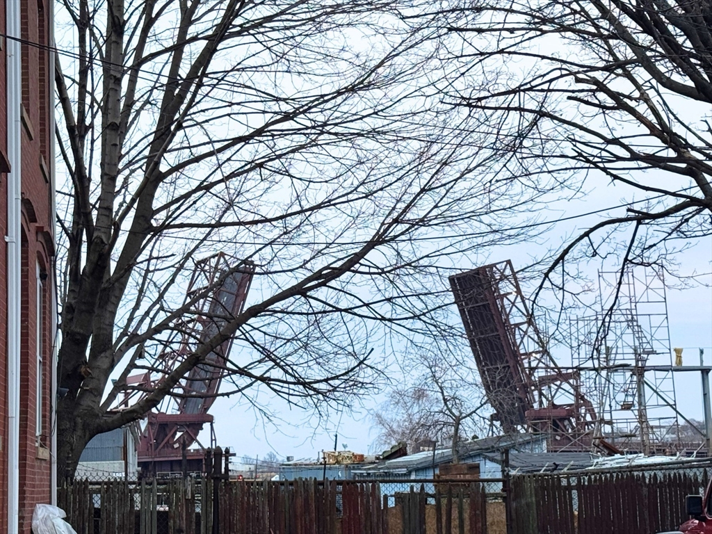 24 Front St, Chelsea