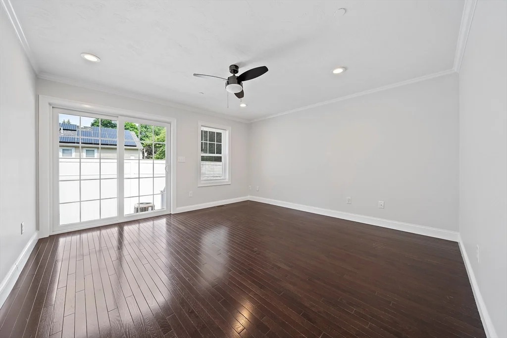 479 Sherman St, Canton