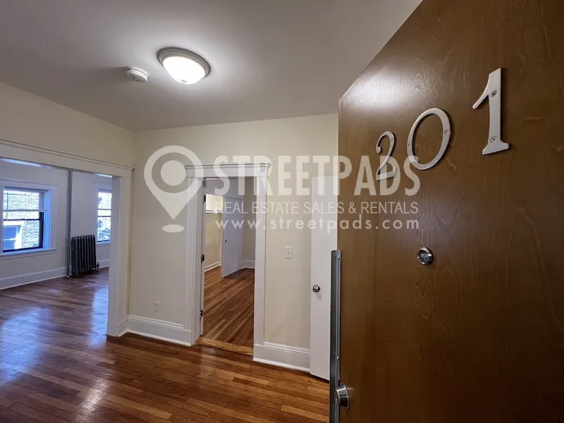 1315 Commonwealth Ave, Allston