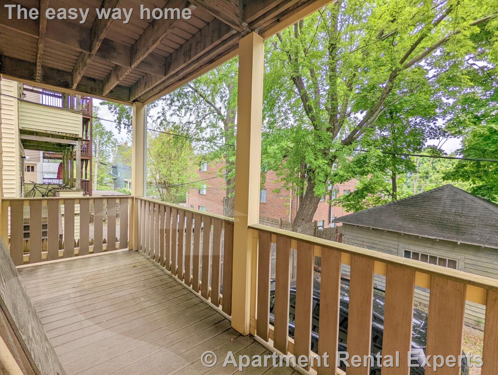 292 Boston Ave, Tufts