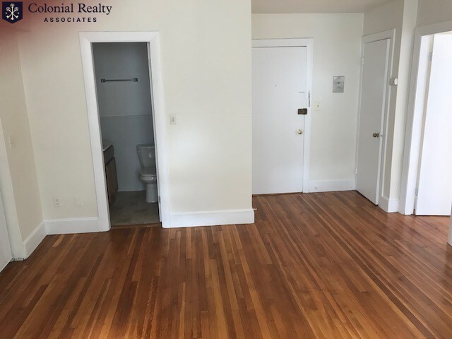 33 Lancaster Ter, Corey Hill