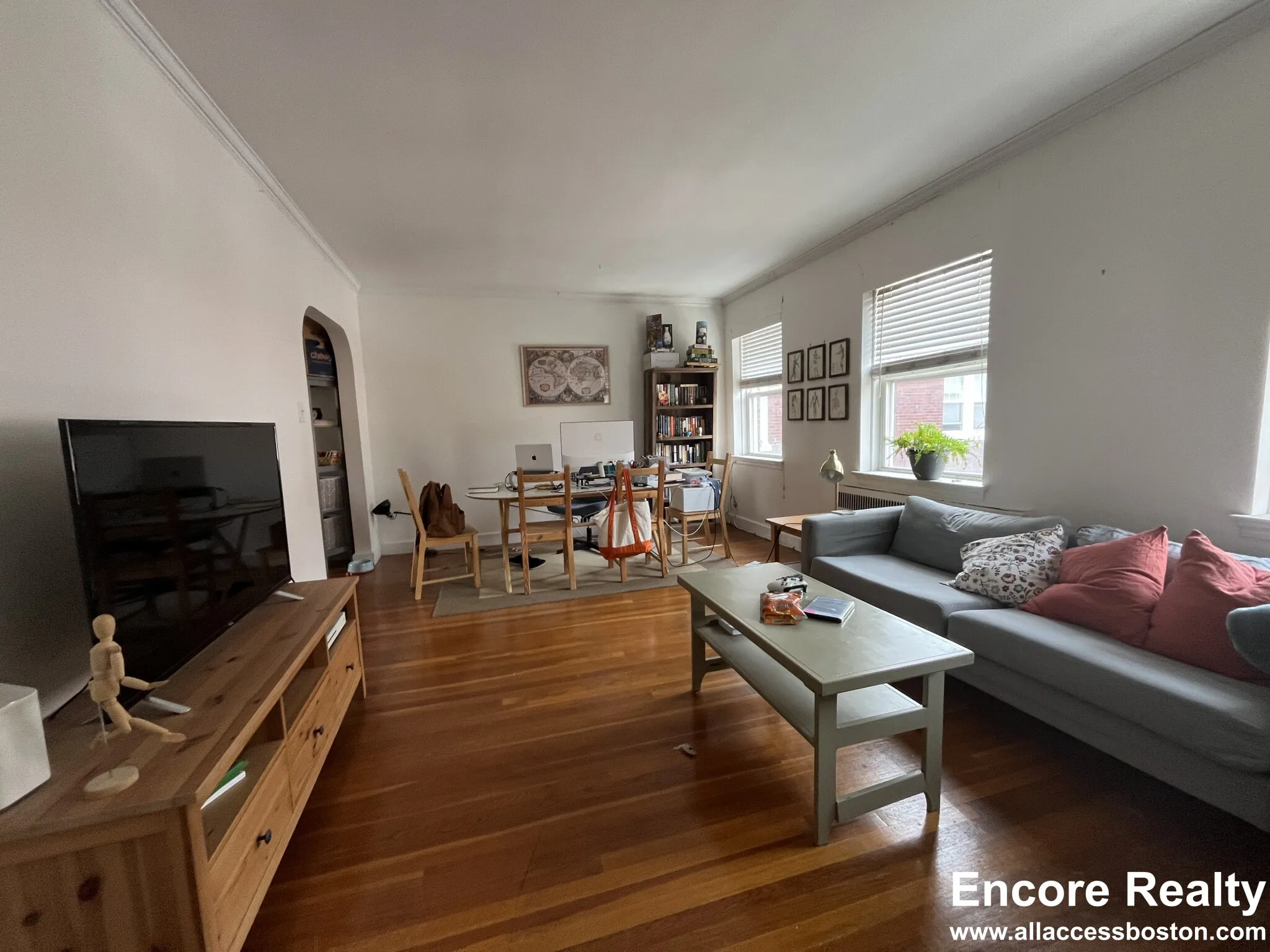 20 Fairbanks St, Brookline