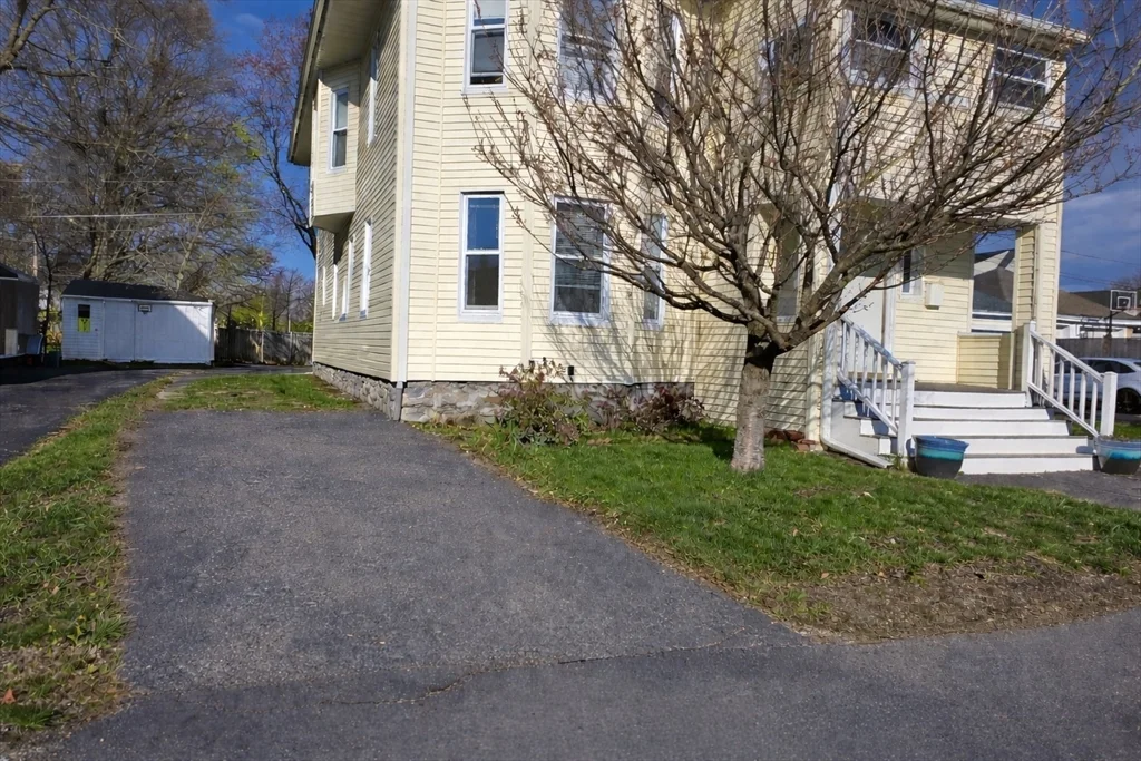 38 Milton, North Andover