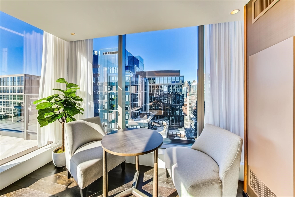 135 Seaport Blvd, Seaport District