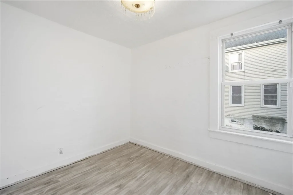 53 Fremont St, Springfield