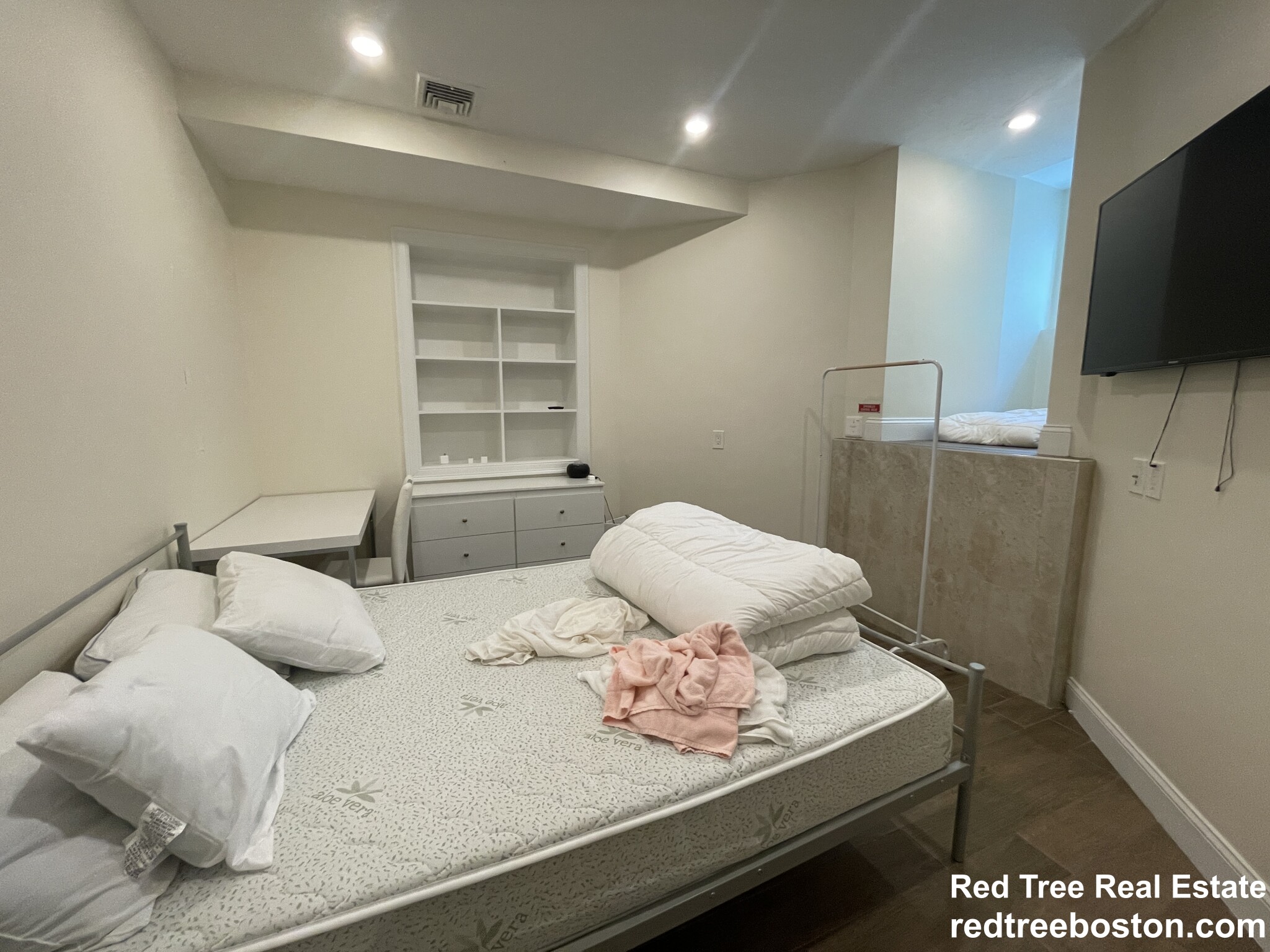 1616 Beacon St, Corey Hill