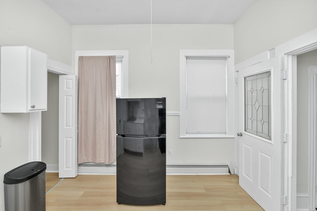 8 Shawmut Ter, Malden