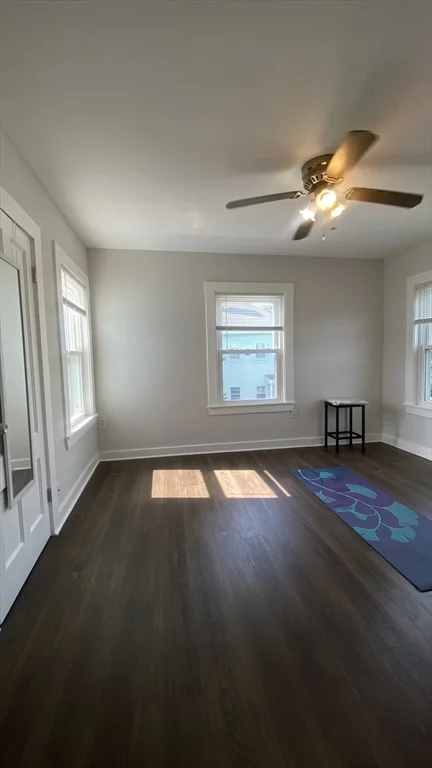 5 Blaine Ave, Beverly