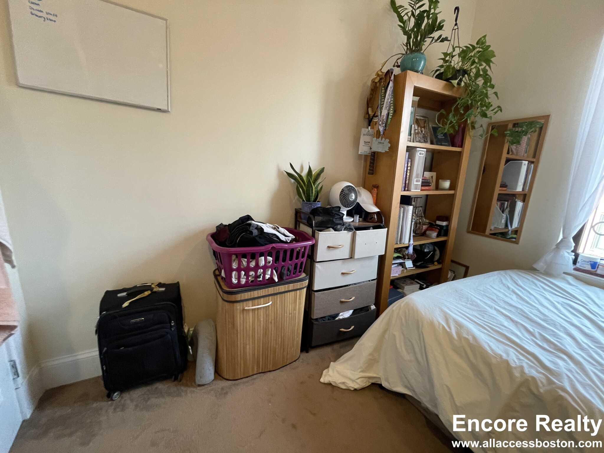 28 Symphony Rd, Fenway