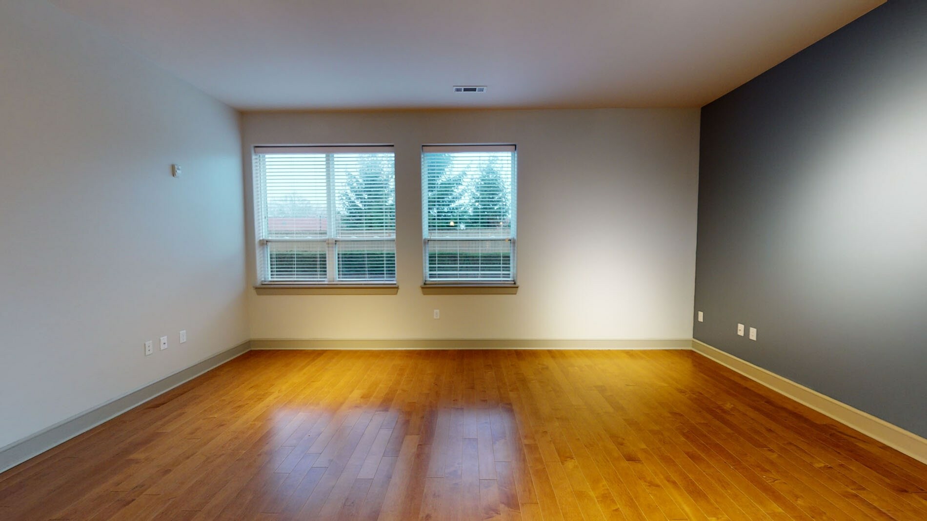 300 2nd Ave, Needham Heights