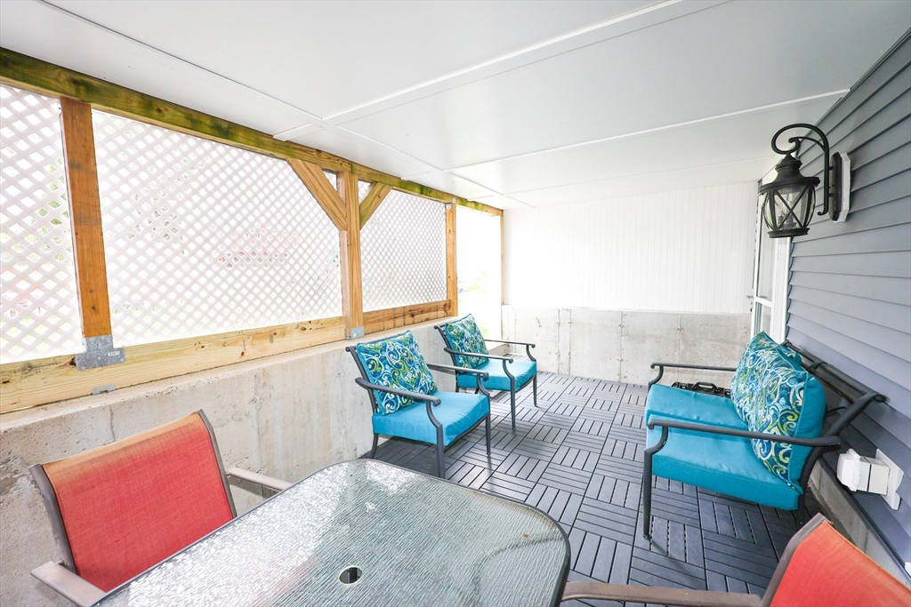 79 Granite St, Weymouth