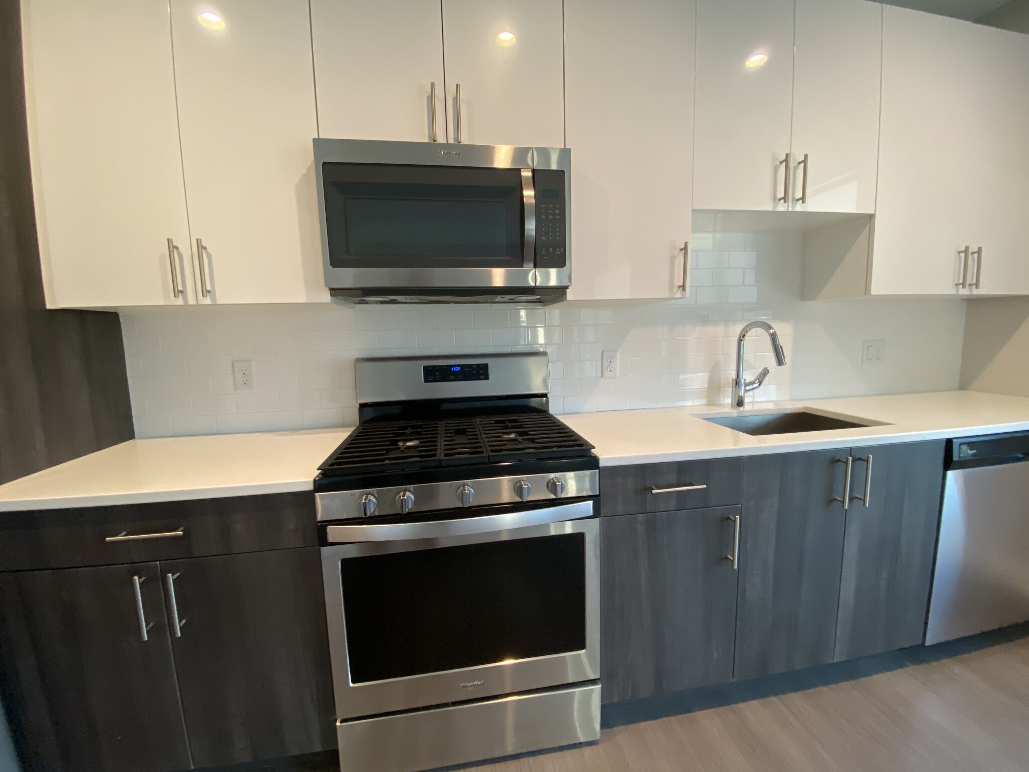 1 bed, 1 bath apartment for rent at 23 Bridge St Unit 202, Quincy — photo 5 of 18