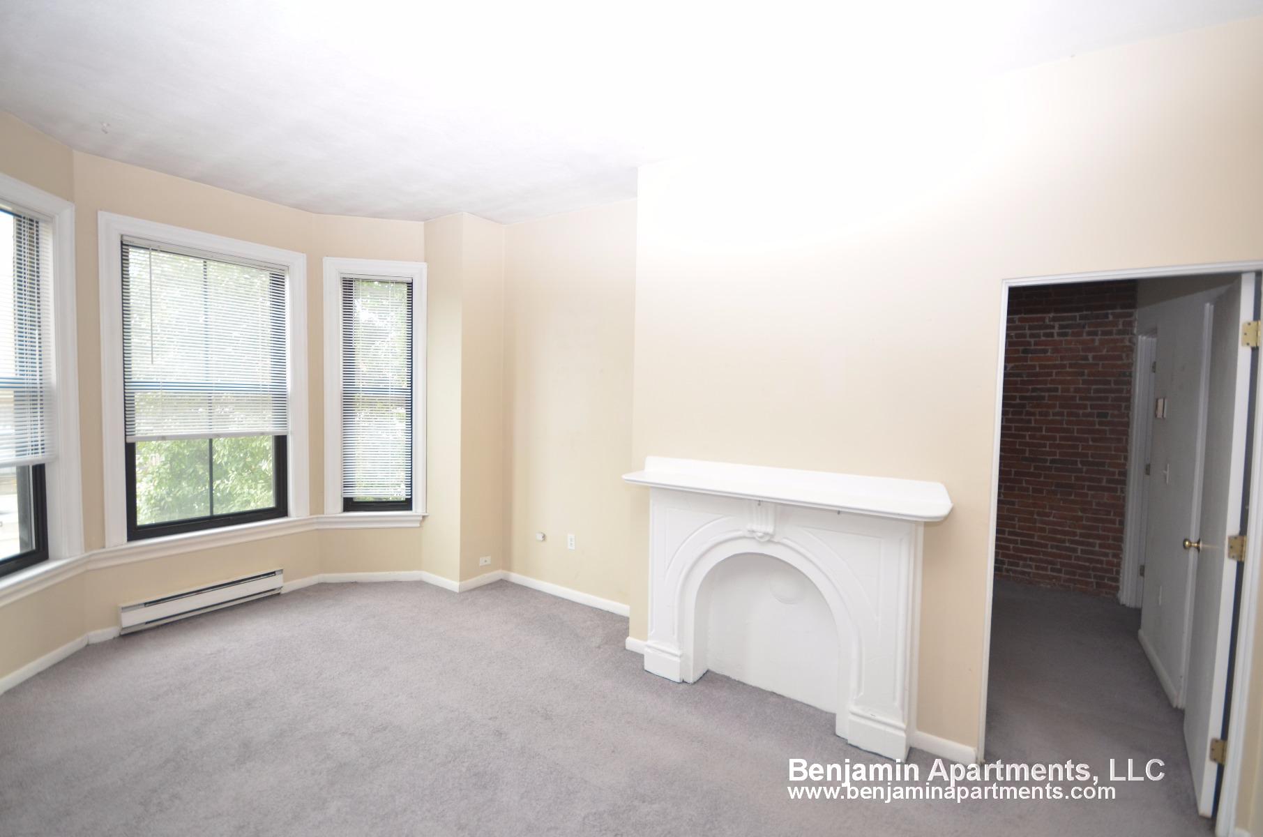 1 bed, 1 bath apartment for rent at 234 Cortes St Unit 5, Back Bay — photo 2 of 6