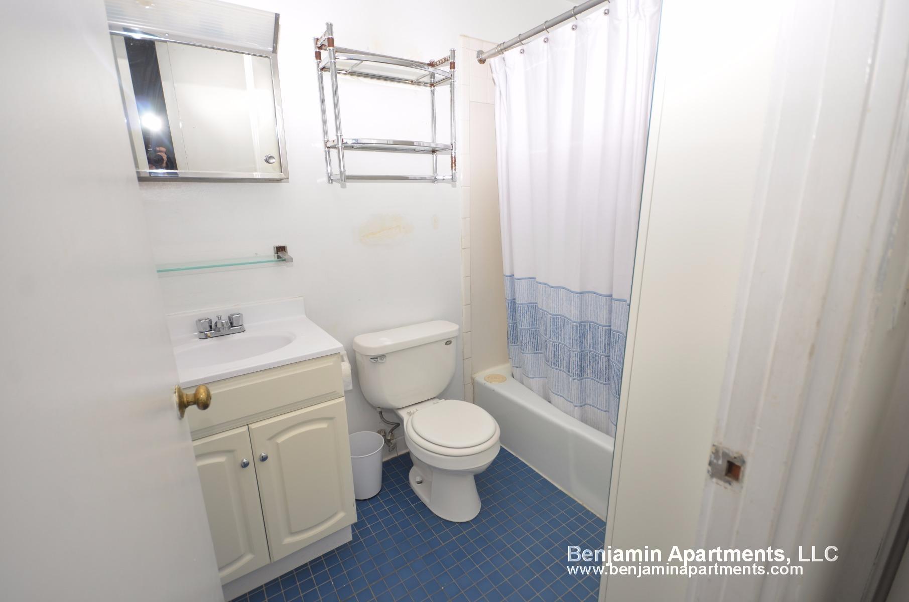 1 bed, 1 bath apartment for rent at 234 Cortes St Unit 5, Back Bay — photo 5 of 6