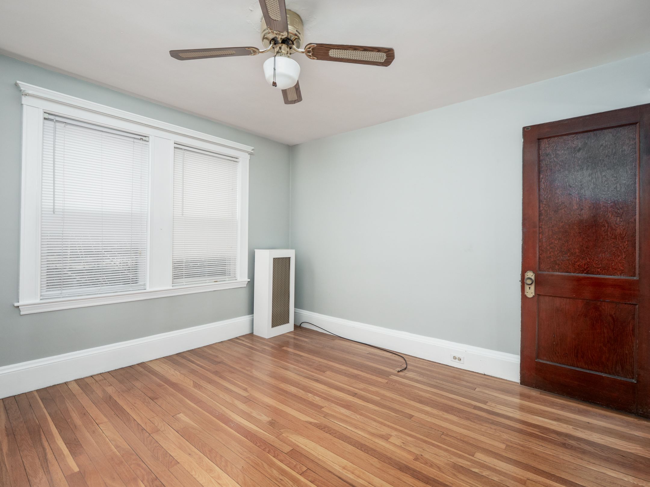 2 bed, 1 bath apartment for rent at 23 Gorham Rd Unit 1, Medford — photo 11 of 30
