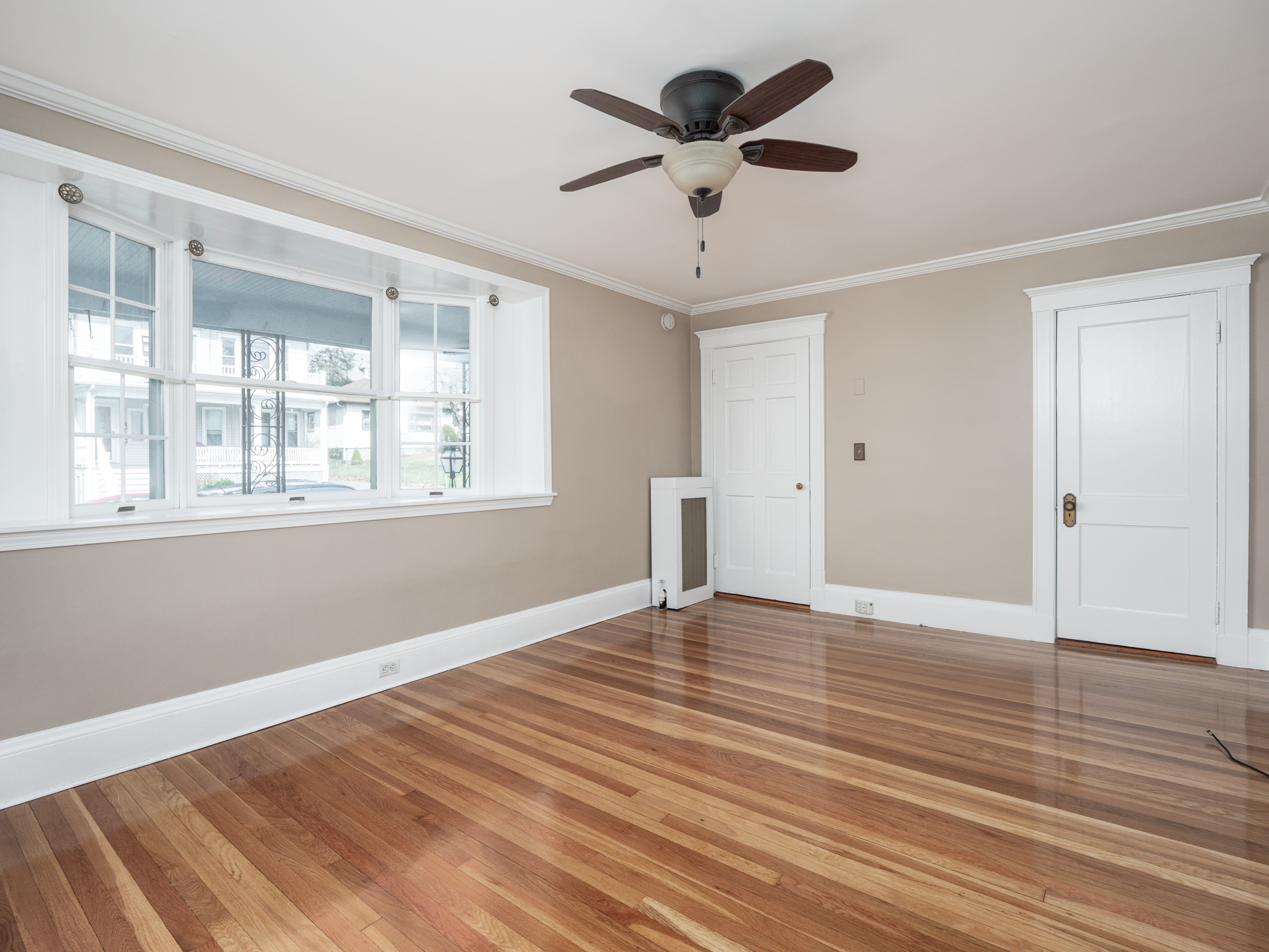 2 bed, 1 bath apartment for rent at 23 Gorham Rd Unit 1, Medford — photo 4 of 30