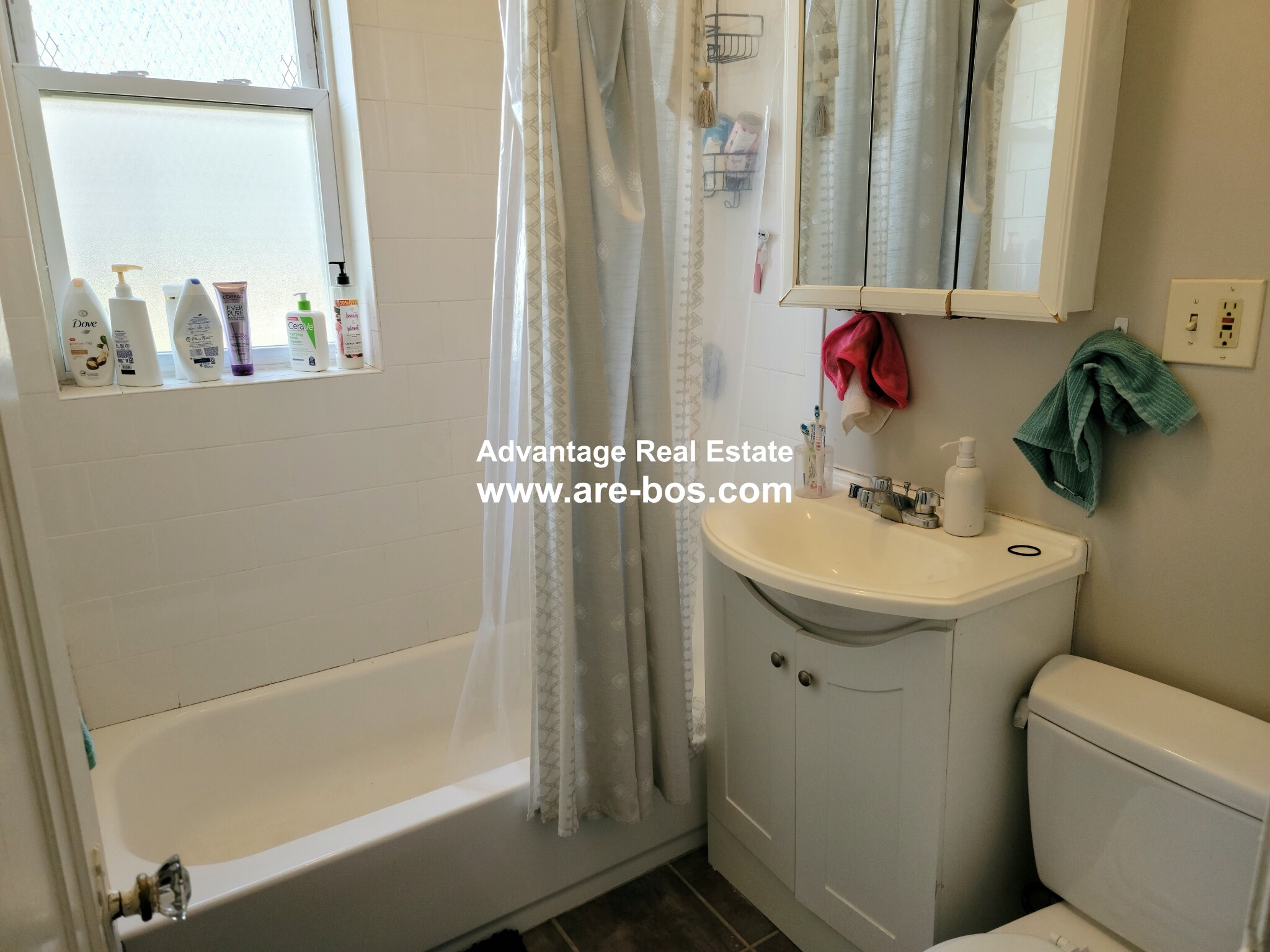 2 bed, 1 bath apartment for rent at 23 Lanark Rd Unit 2, Brighton — photo 11 of 15