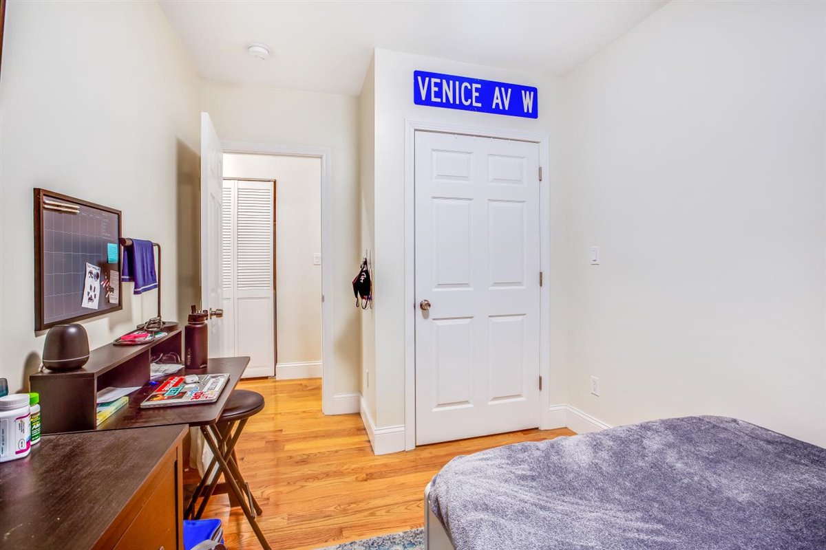 3 bed, 1 bath apartment for rent at 21 Monastery Rd Unit 1, Brighton — photo 20 of 23