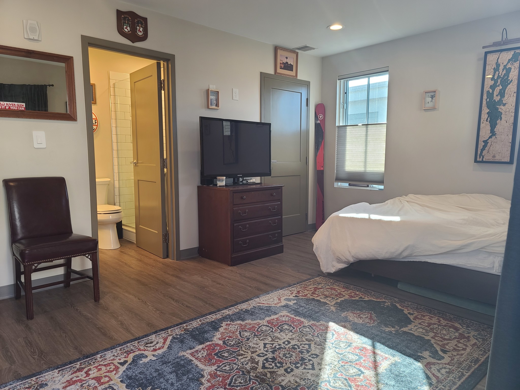 3 bed, 2 bath apartment for rent at 246 West Broadway Unit 3, South Boston — photo 22 of 27