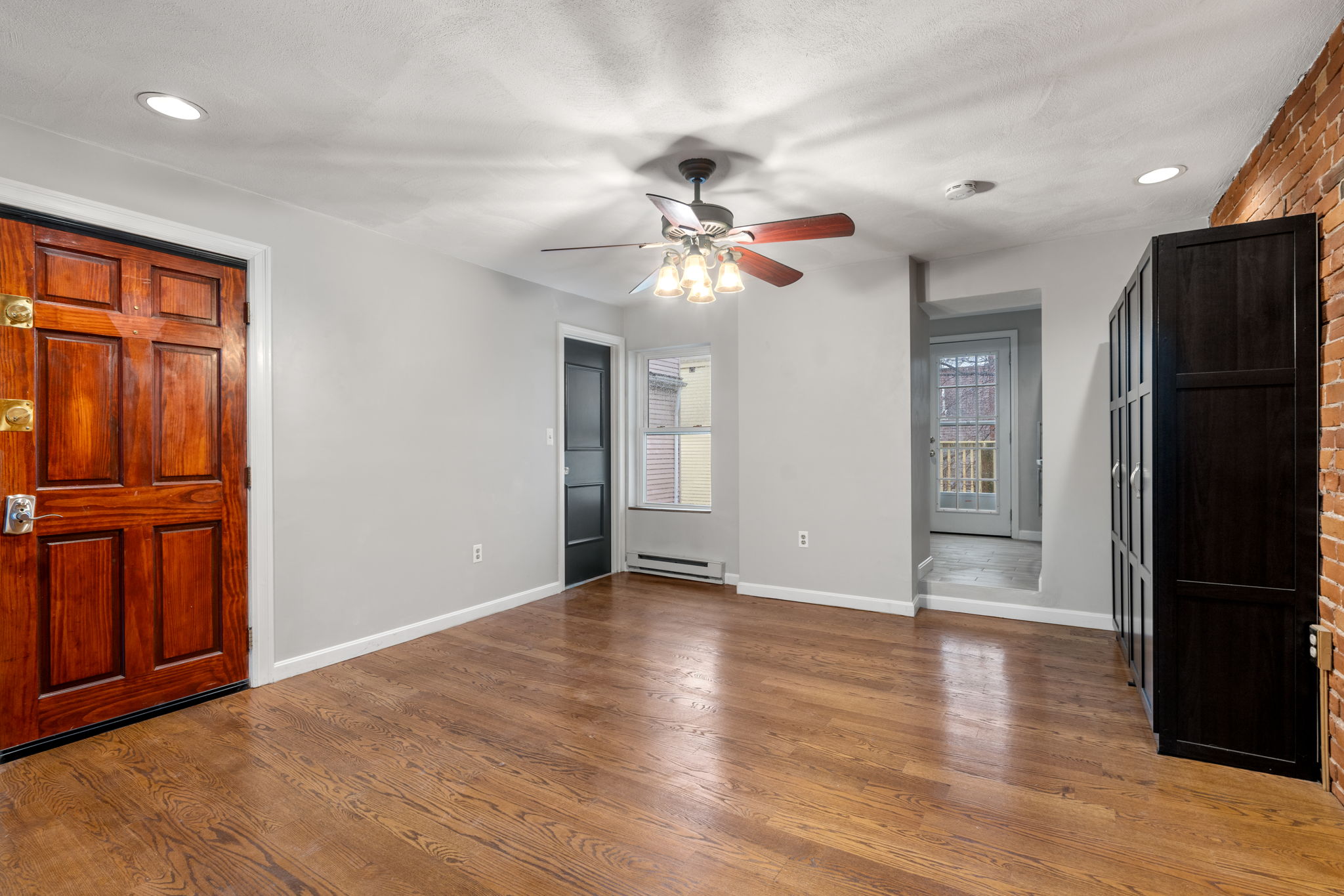2 bed, 1.5 bath apartment for rent at 63 Webster Unit PH, East Boston — photo 6 of 21