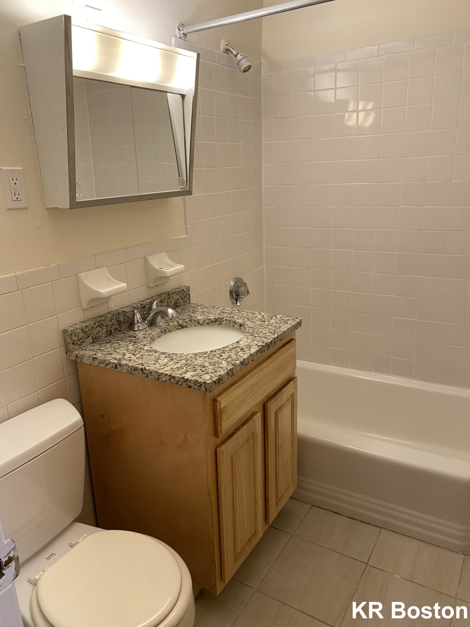 1 bed, 1 bath apartment for rent at 230 Babcock St Unit 4D, Coolidge Corner — photo 3 of 3