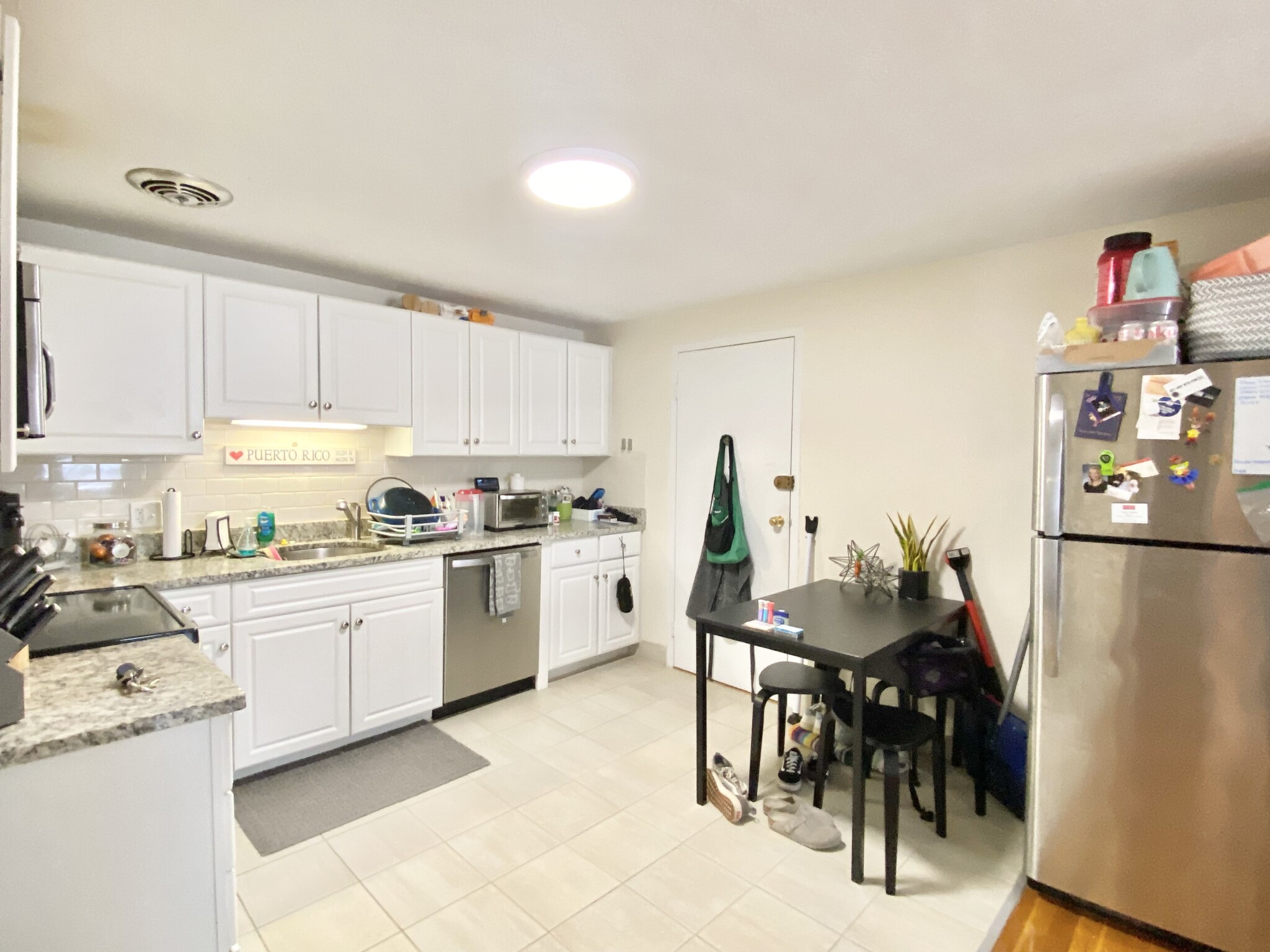 2 bed, 1 bath apartment for rent at 230 Babcock St Unit 2B, Longwood — photo 2 of 3