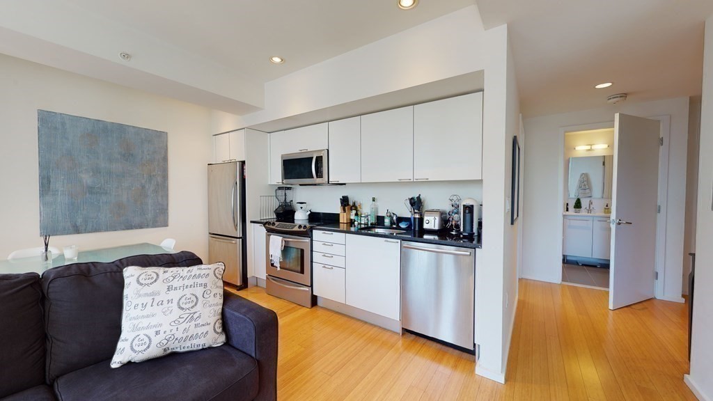 2 Earhart St, East Cambridge