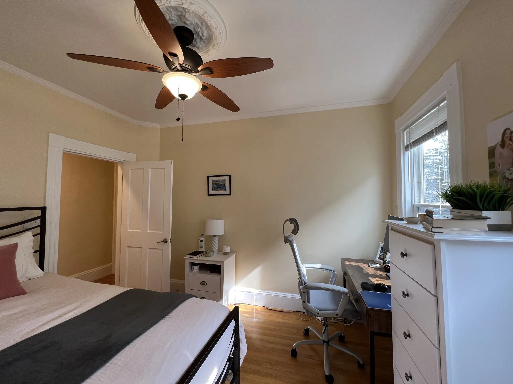 176 Elm St, North Cambridge