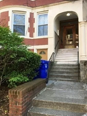 19 University Rd, Aspinwall Hill