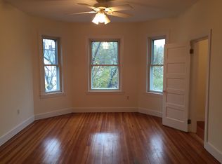3 bed, 1 bath apartment for rent at 756 Saratoga St Unit 1, East Boston — photo 5 of 23