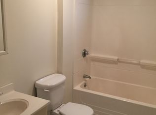 3 bed, 1 bath apartment for rent at 756 Saratoga St Unit 1, East Boston — photo 6 of 23