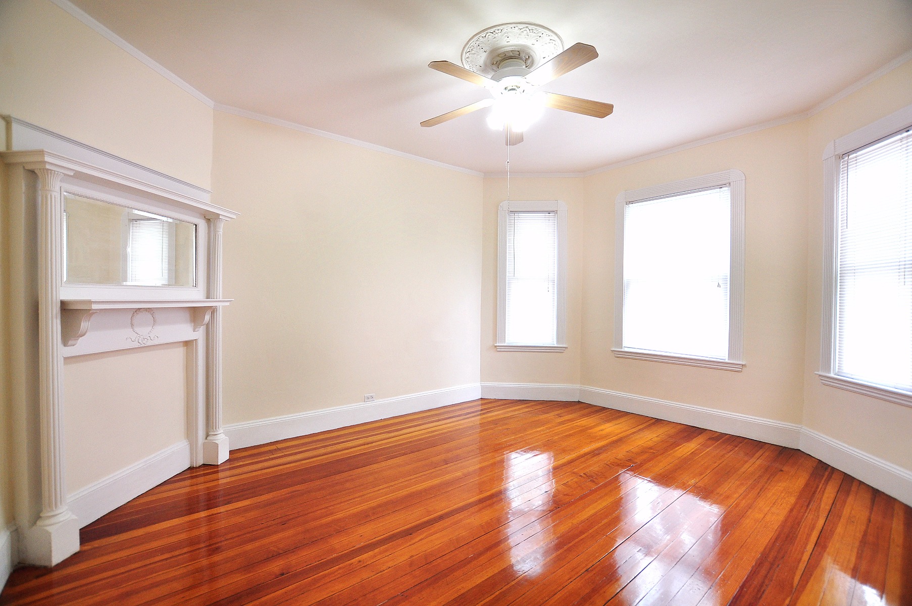 3 bed, 1 bath apartment for rent at 756 Saratoga St Unit 1, East Boston — photo 11 of 23