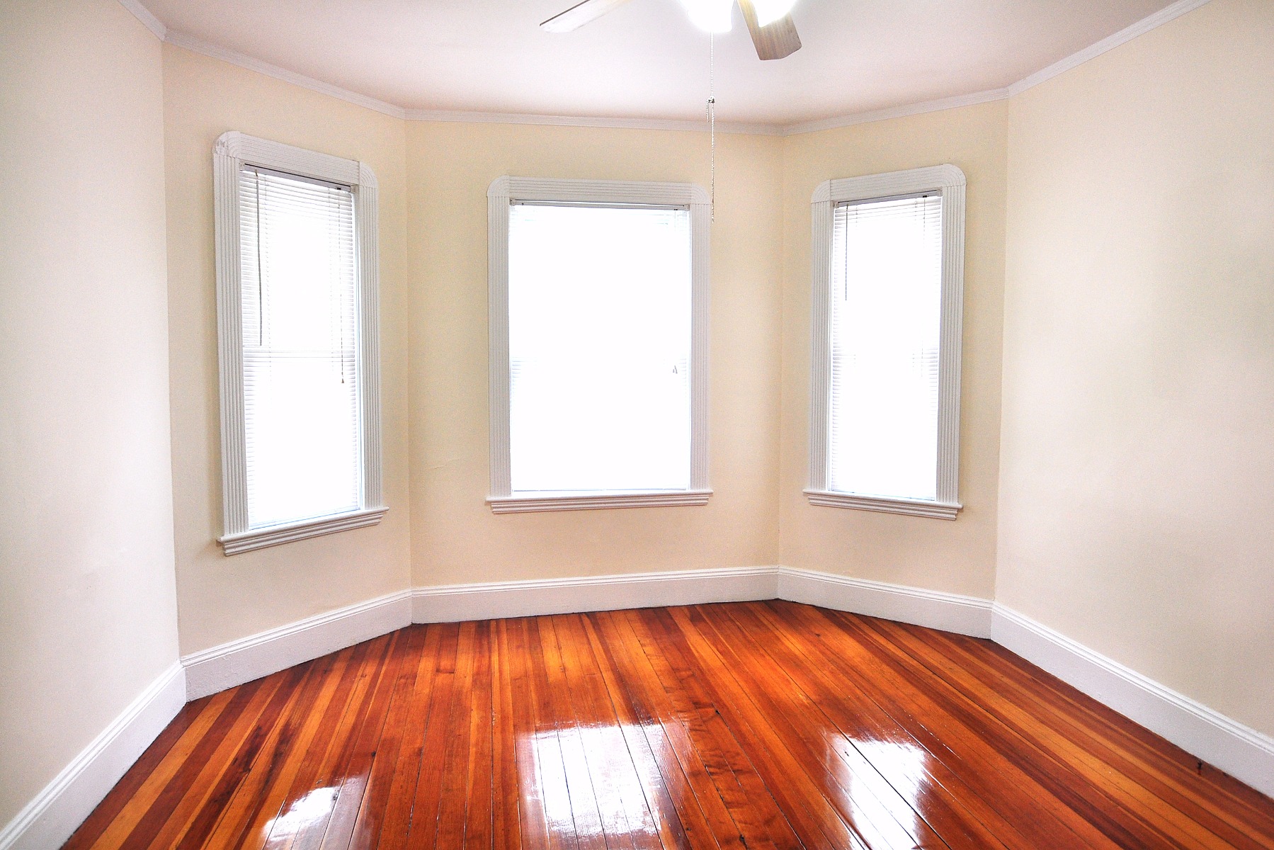 3 bed, 1 bath apartment for rent at 756 Saratoga St Unit 1, East Boston — photo 14 of 23