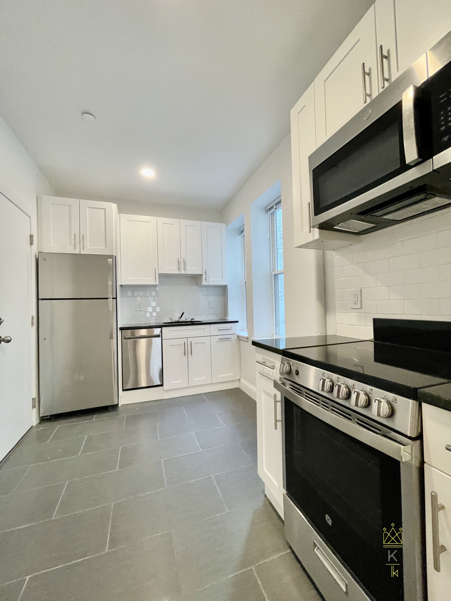 123 Sutherland Rd, Brighton