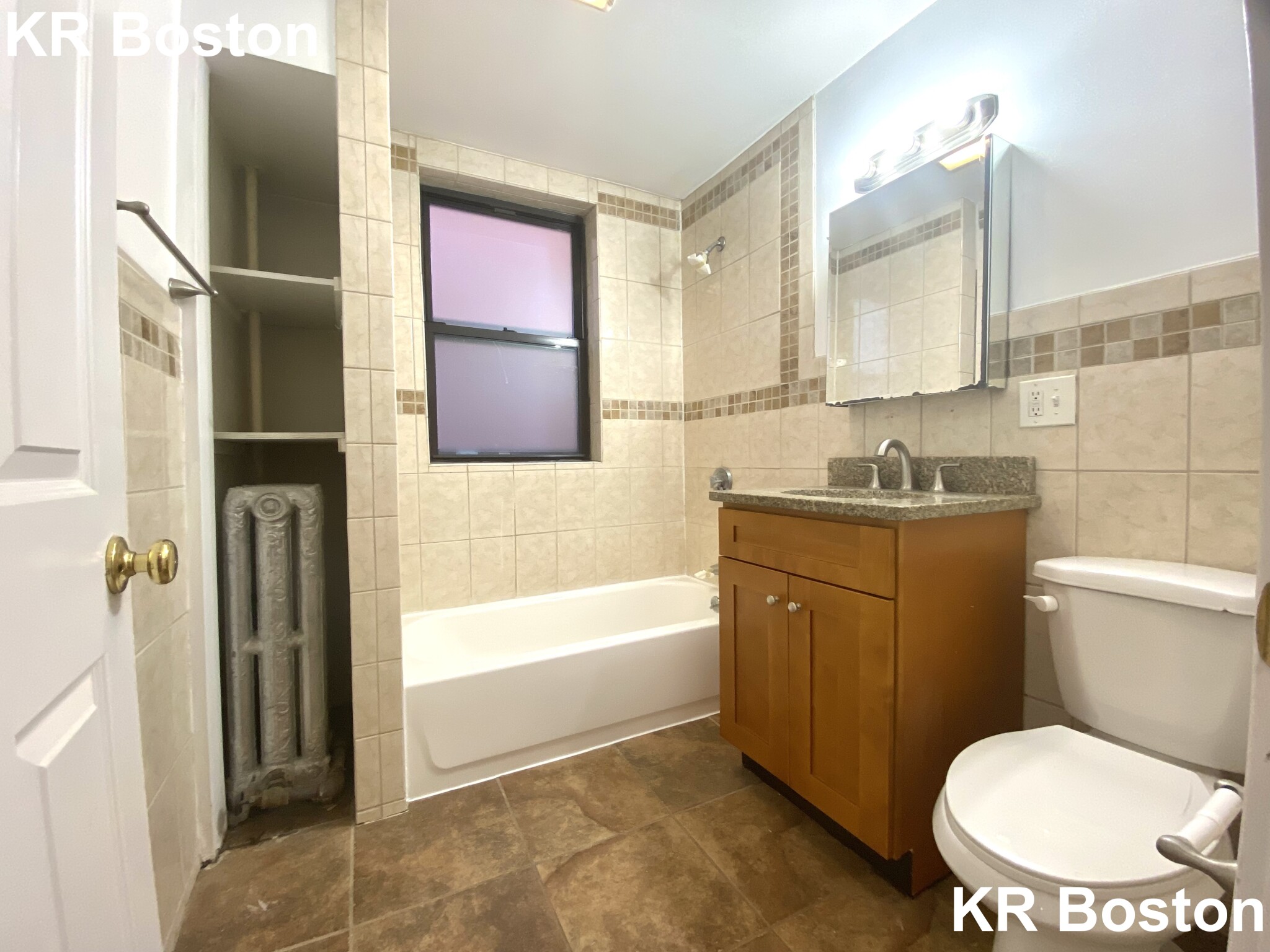 2 bed, 1 bath apartment for rent at 231 Harvard Ave Unit 6, Allston — photo 3 of 3
