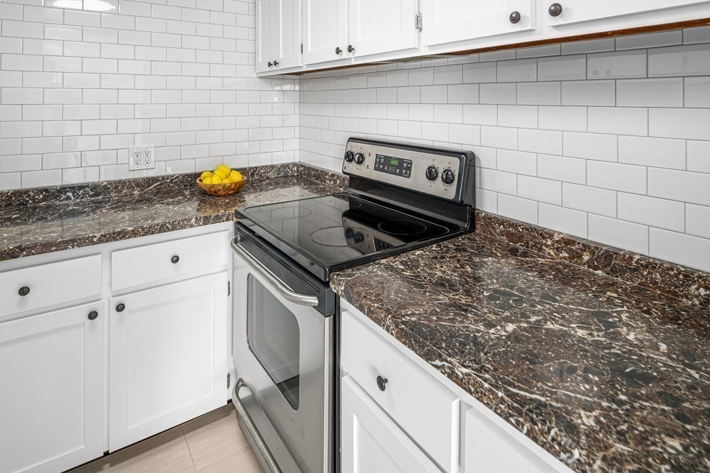 1 bed, 1 bath apartment for rent at 231 Coolidge Ave Unit 412, East Cambridge — photo 3 of 8
