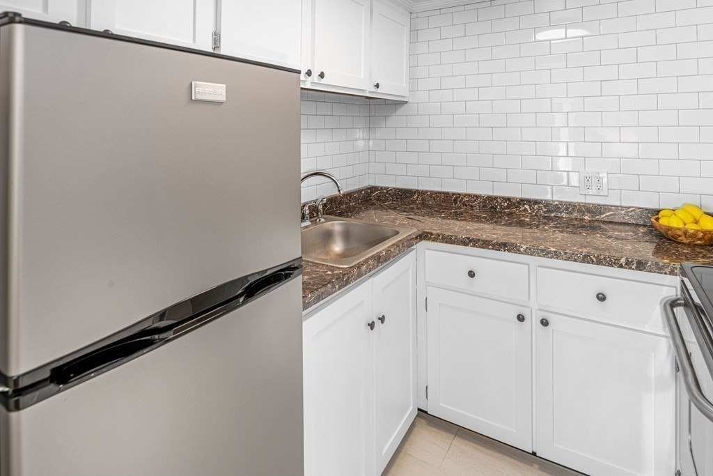1 bed, 1 bath apartment for rent at 231 Coolidge Ave Unit 412, East Cambridge — photo 8 of 8