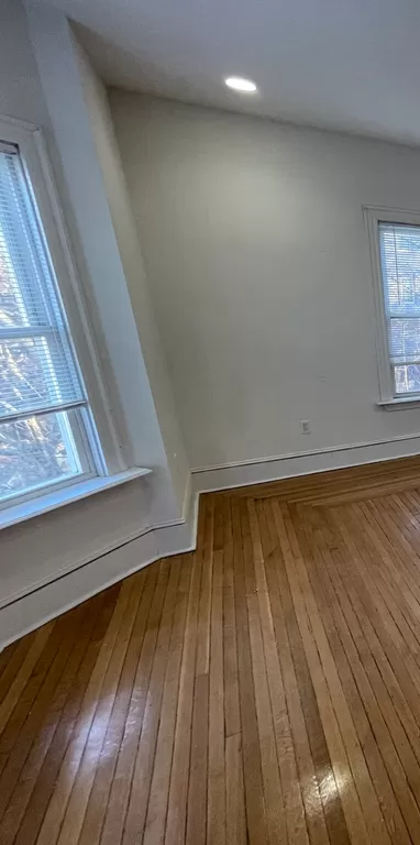 7 bed, 2 bath apartment for rent at 26 Woodville St Unit 2, Roxbury — photo 14 of 25