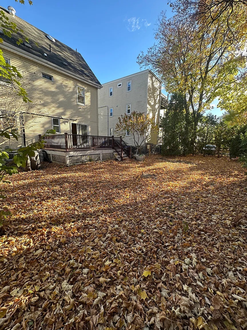 28 Montfern Ave, Brighton