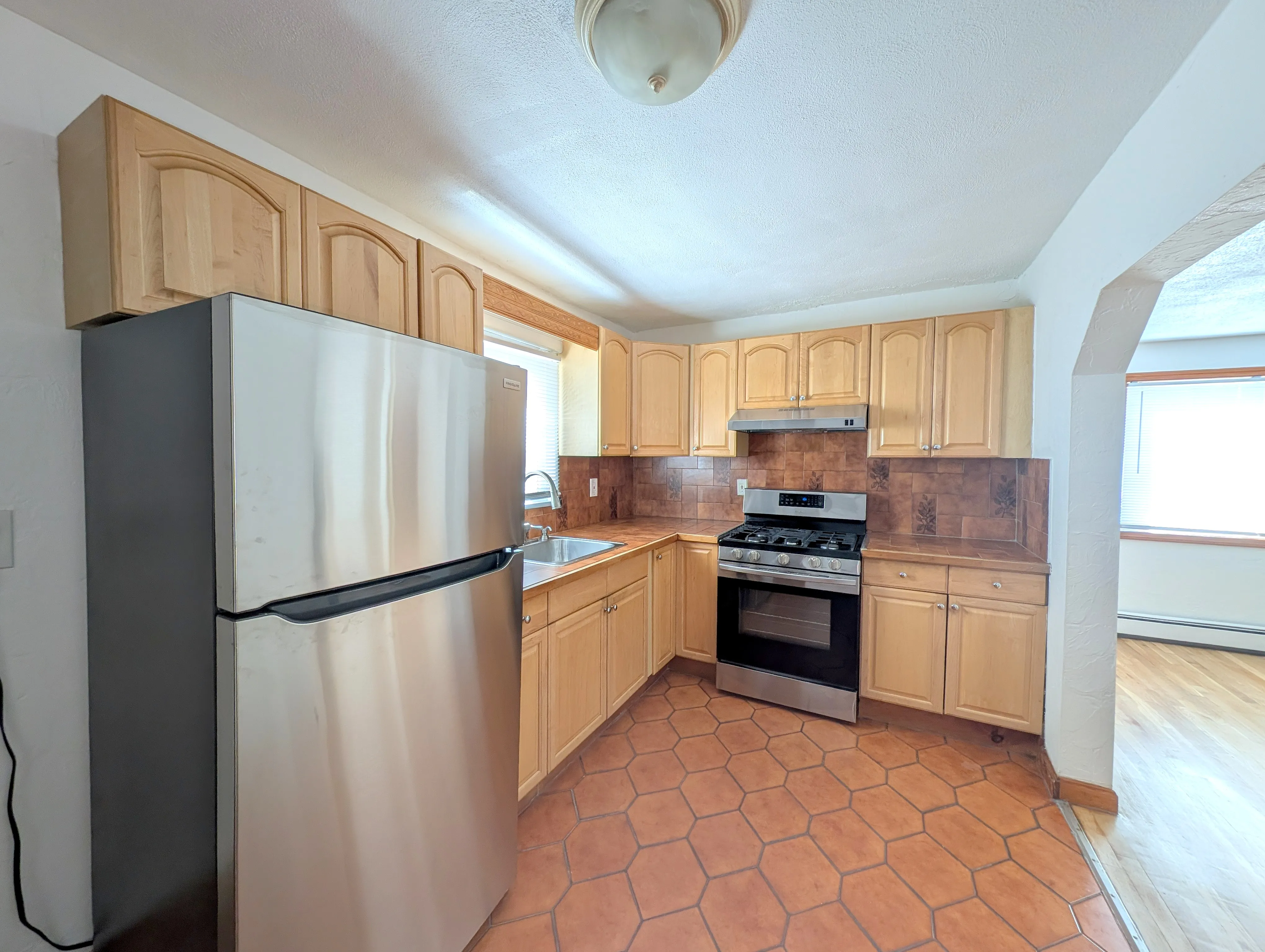 30 Murdock St, Powder House Square