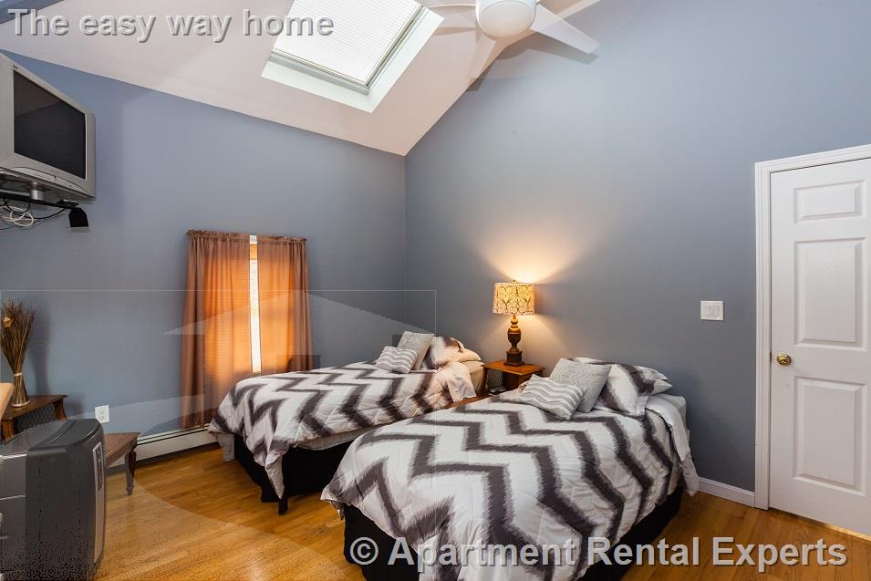 36 Florence St, Sullivan Square