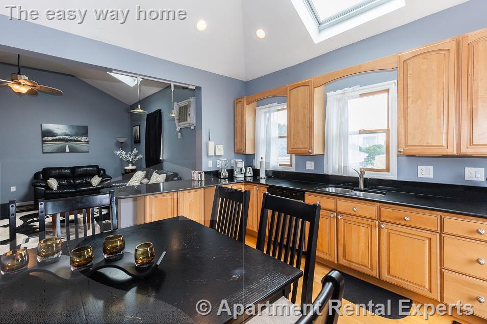 36 Florence St, Sullivan Square