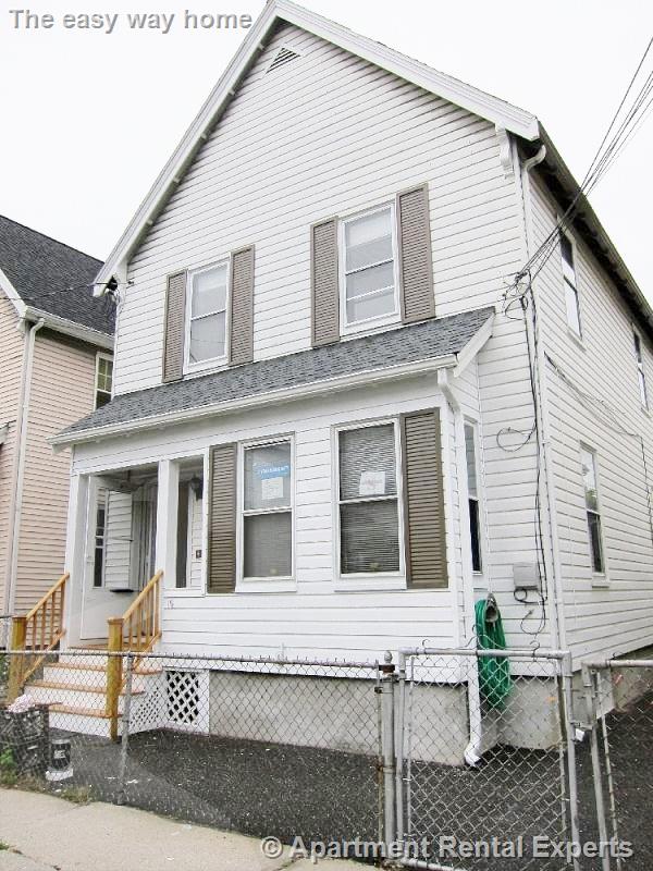 19 Wesley St, Winter Hill