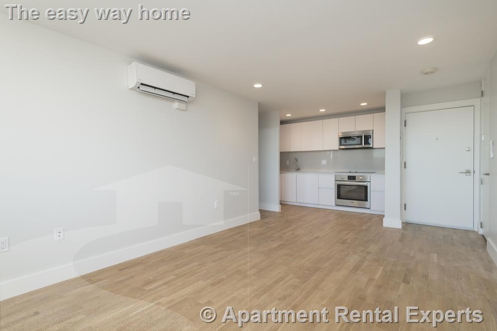 1 bed, 1 bath apartment for rent at 334 Harvard St Unit J-3, Central Square — photo 4 of 8