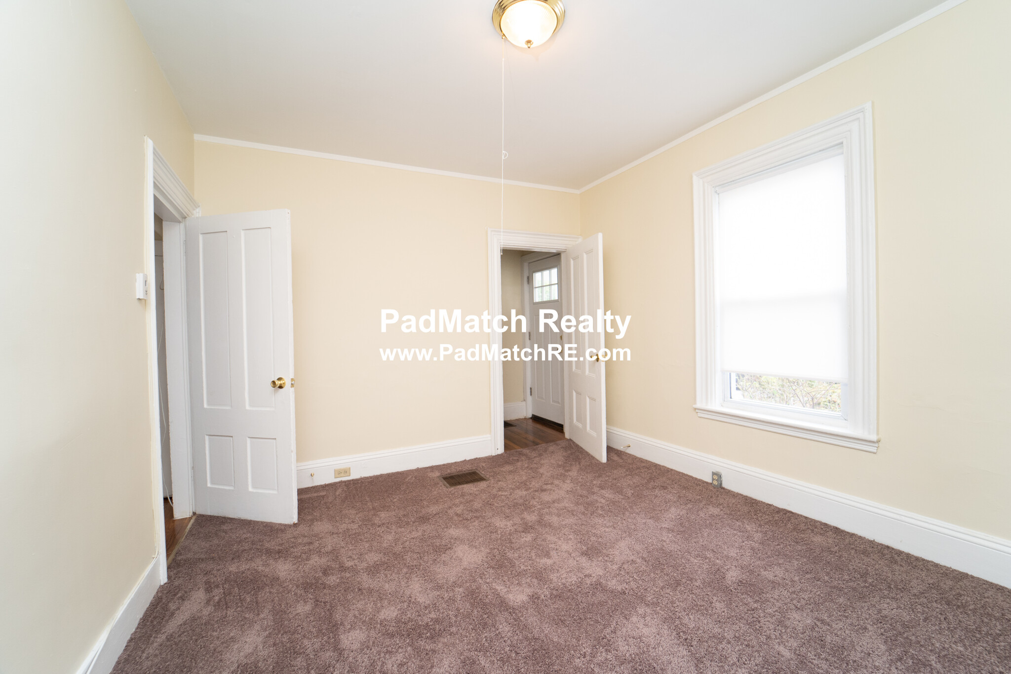 22 Greylock Rd, Allston