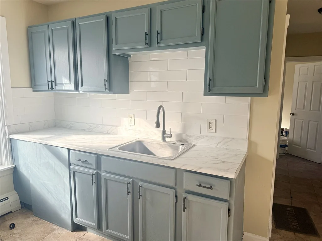 34 Cherry St, Brockton