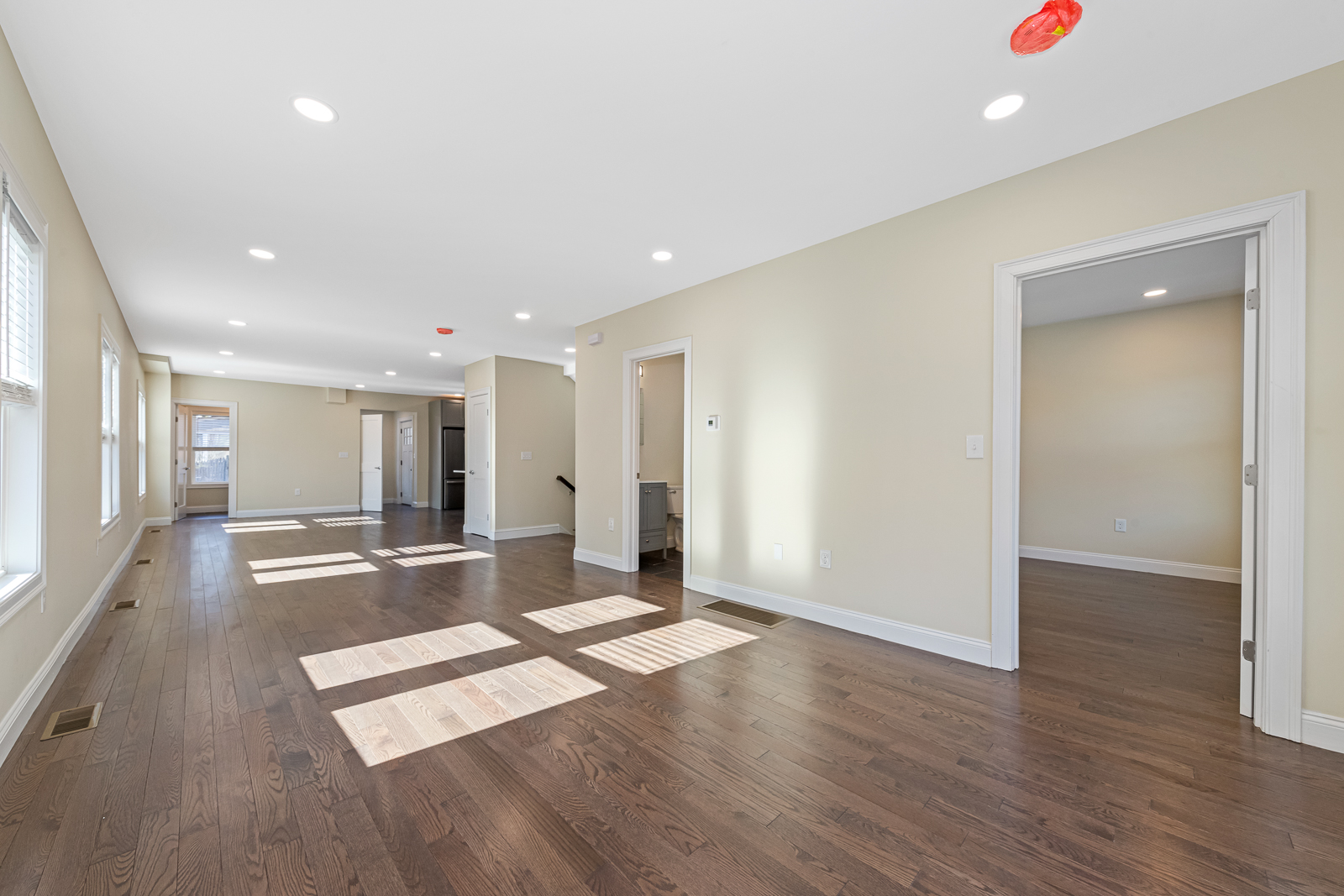 7 bed, 4+ bath apartment for rent at 232 Fulton St Unit 0, Medford — photo 1 of 3