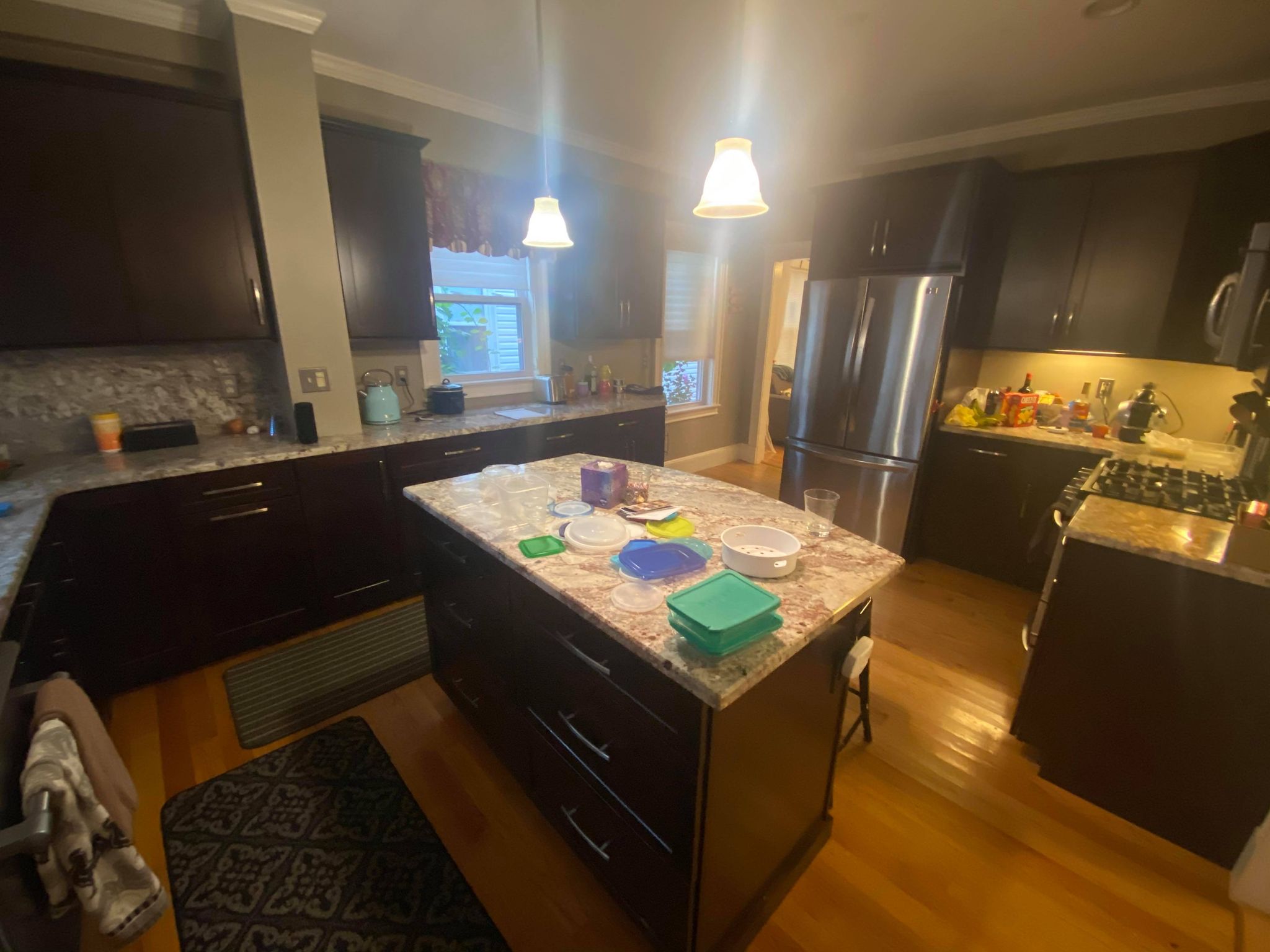 3 bed, 1 bath apartment for rent at 10 Boston Ave Unit 1, Davis Square — photo 3 of 8