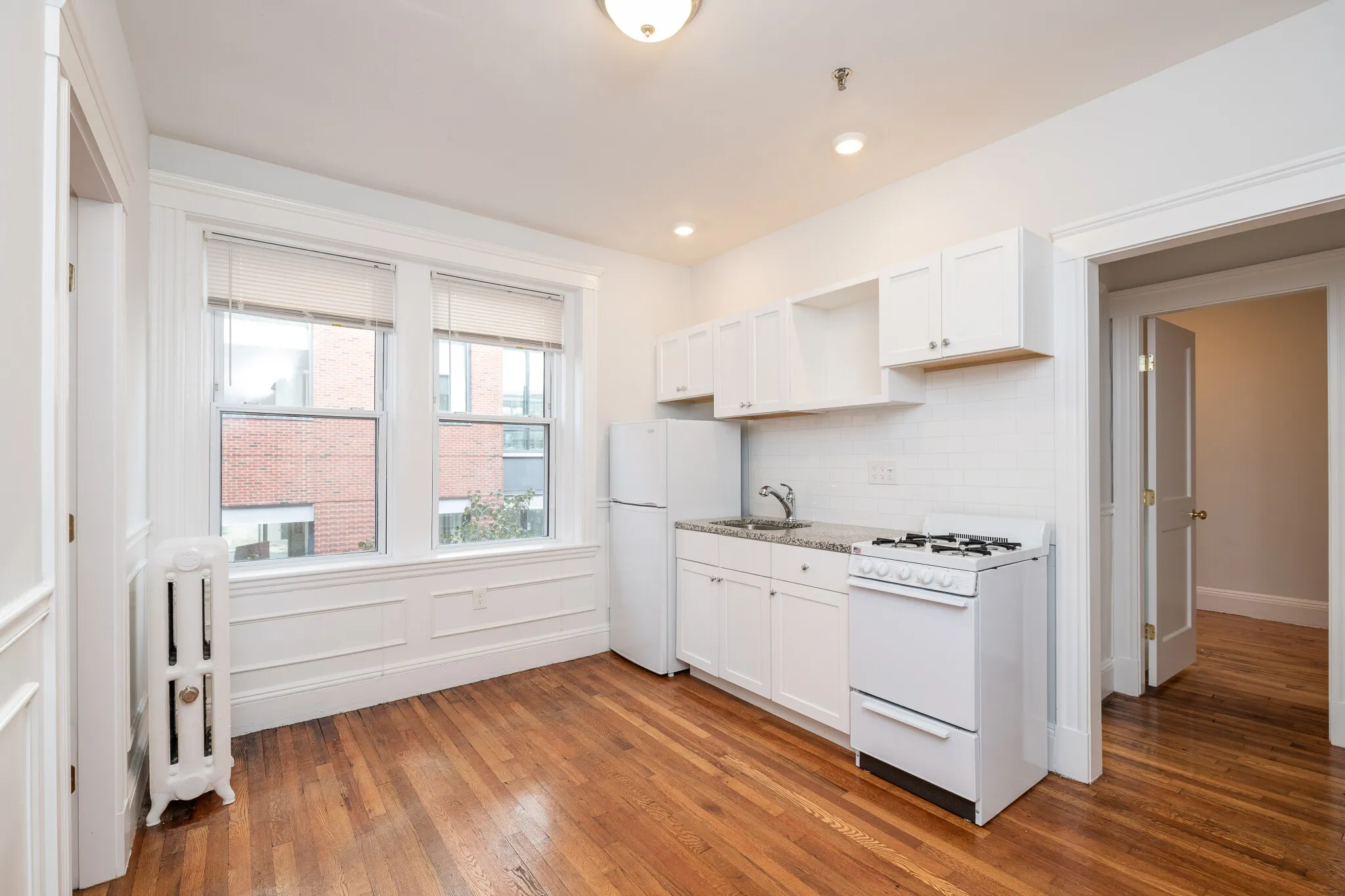 49 Worthington St, Mission Hill